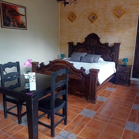Hotel El Mirador Anexo 1 Santa Lucia Milpas Altas Phòng bức ảnh