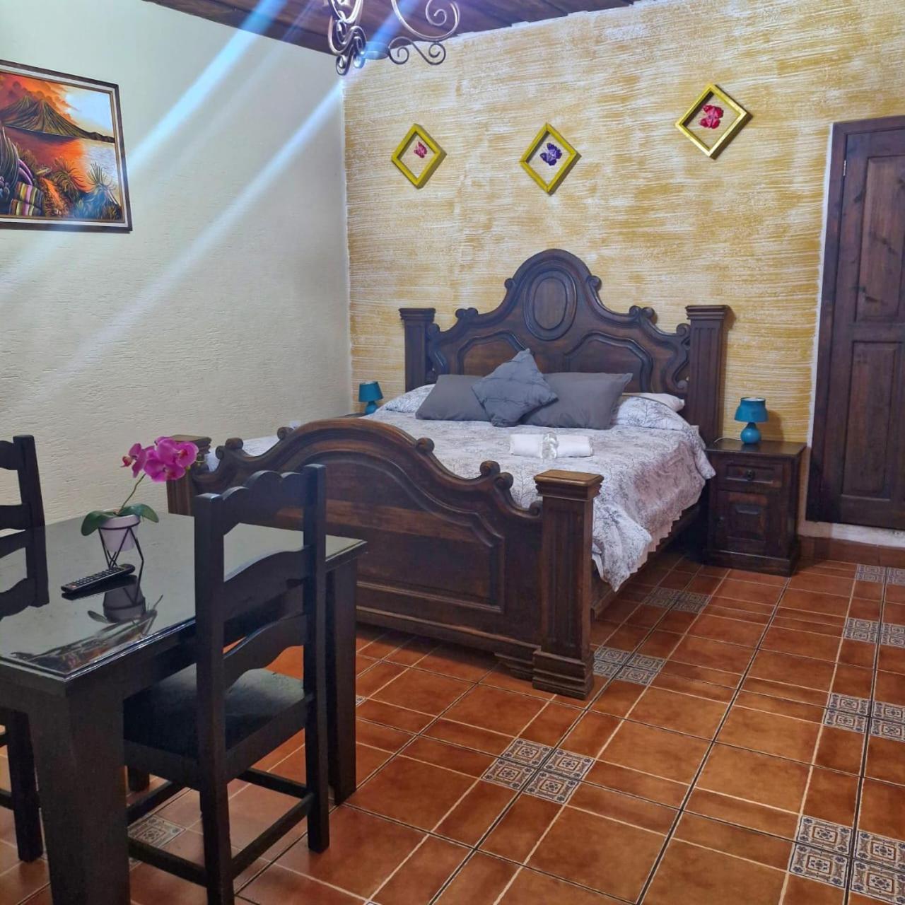 Hotel El Mirador Anexo 1 Santa Lucia Milpas Altas Ngoại thất bức ảnh
